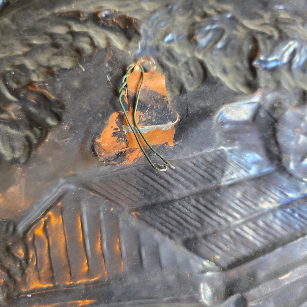 Vintage Embossed Copper Plate 'Settlers Scene' Log Cabin Oak Leaf Border 19.5" - Picture 11 of 11